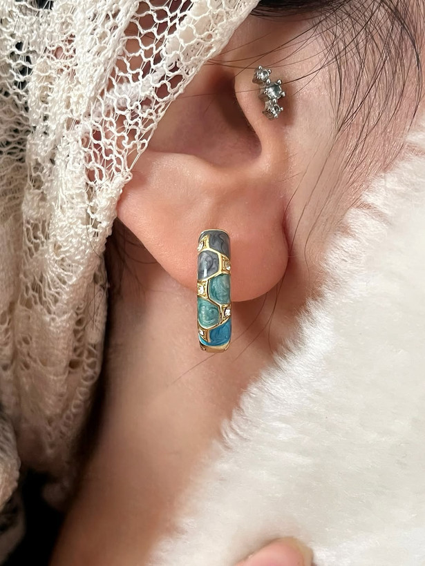 گوشواره میناکاری حلقه ای برندfashion jewely _ کد 03