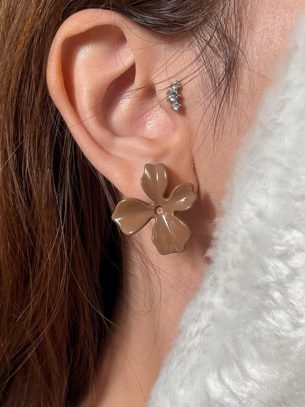 گل آویز برند FASHION jewelry